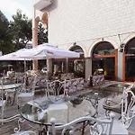 Ferrari Hotel 3*
